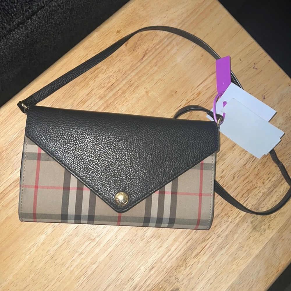 Brought at Nordstrom! Hannah Vintage Check Wallet-On-Strap
Original price $910